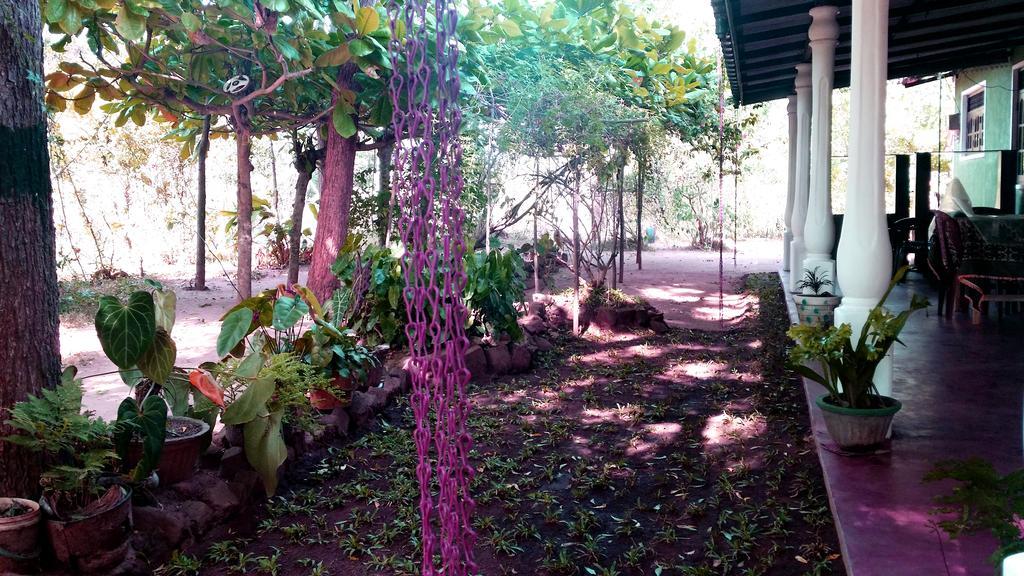 Nethmi Homestay Sigiriya Exterior photo