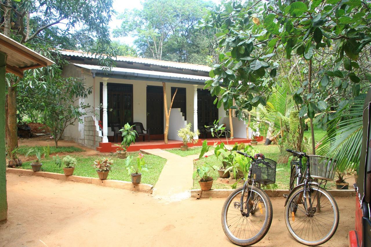 Nethmi Homestay Sigiriya Exterior photo
